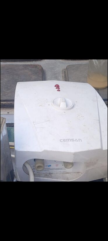 işlənmiş xaladelnik: Ariston 30 l, İşlənmiş, Kredit yoxdur, Ünvandan götürmə, Ödənişli çatdırılma
