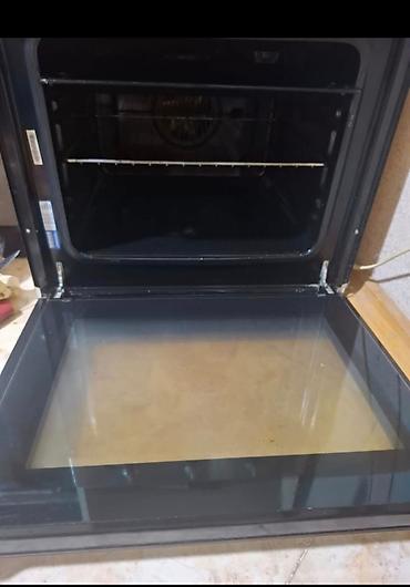Hotpoint Ariston markalı ankastre soba. Paslanmayan polad ön panelə