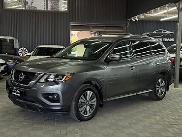 Nissan Pathfinder: 2020 г., 0.5 л, Автомат, Бензин, Внедорожник
