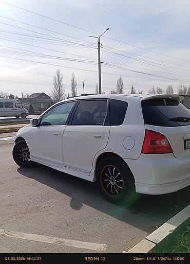 Honda: Honda Civic: 2001 г., 1.5 л, Вариатор, Бензин, Хэтчбэк — 3