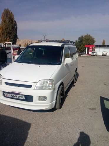 Honda: Honda Stepwgn: 2001 г., 0.2 л, Автомат, Бензин, Минивэн — 6