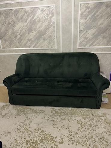 Divanlar: Altı açılıb bağlanır kravat kimide istifade etmek olur.✅ Tünd yaşıl — 1