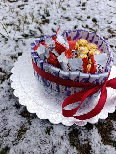 Konditorski proizvodi, slatkiši: Ručno izrađene slatke korpe/torte od čokoladica – idealne za — 28