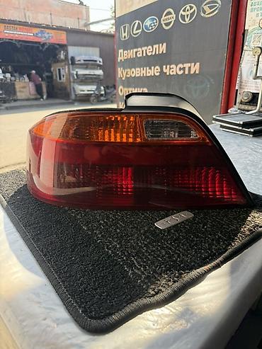 Задний фонарь для автомобиля Honda. Оригинальная оптика at lalafo.kg Задний фонарь для автомобиля Honda. Оригинальная оптика