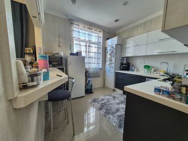 Yeni tikili: 4 otaqlı, Yeni tikili, 113 kv. m — 2