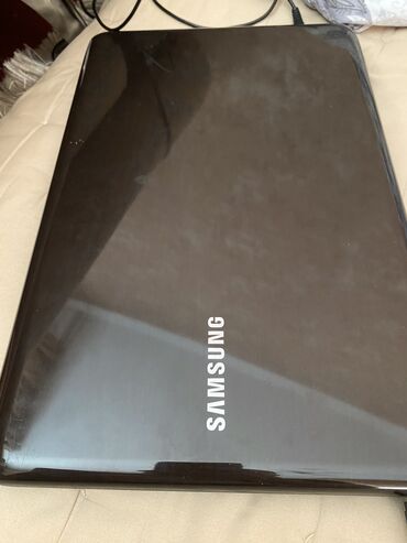 4х ядерный ноутбук: Ноутбук, Samsung, 4 ГБ ОЗУ, Intel Core i5, 15.6 ", Б/у, Для несложных задач, память HDD