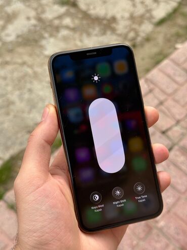 Apple iPhone: IPhone 11 Pro, 256 GB, Qızılı, Face ID — 9