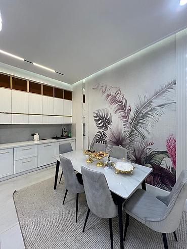 Продажа коттеджей и домов: 🏡 Продается особняк в районе Арча-Бешик! ✨ 📍 Участок — 6 соток 📐 — 18