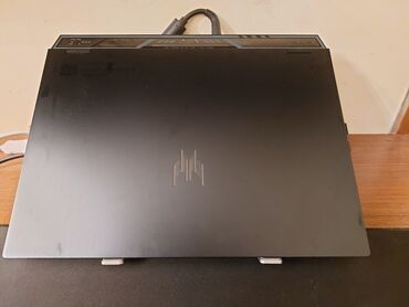 hdd yaddaş: Acer Predator Neo 16 Xüsusiyyətlər: - Prosessor: Intel Core