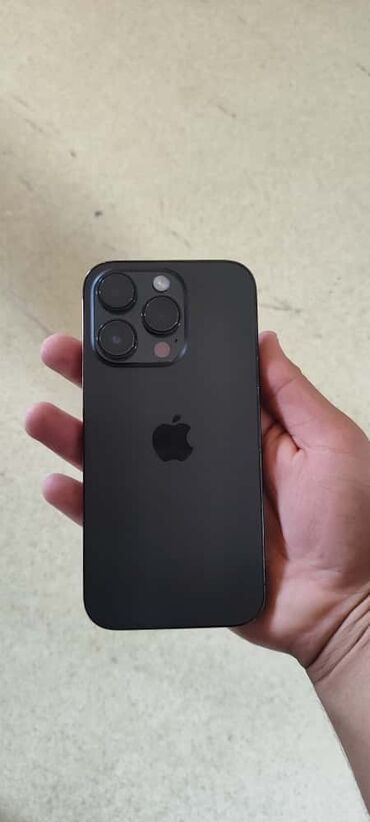 Apple iPhone: IPhone 14 Pro — 7