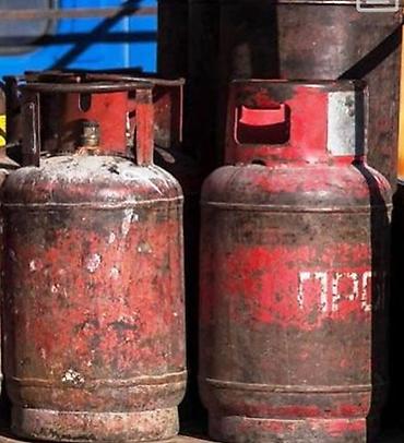 Газовый балон с редуктор и шланг 2000 ок at lalafo.kg Газовый балон с редуктор и шланг 2000 ок