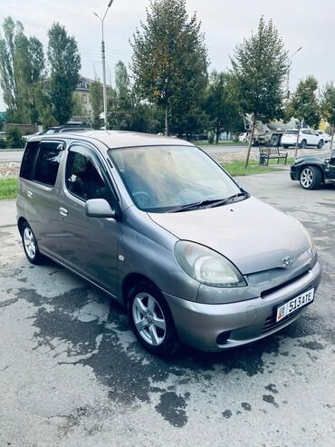 купить холодильник для машины: Toyota Funcargo: 2002 г., 1.5 л, Автомат, Бензин
