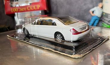 model 1: Mercedes, 2002 il, 1:43, Dəmir, Ödənişli çatdırılma — 9