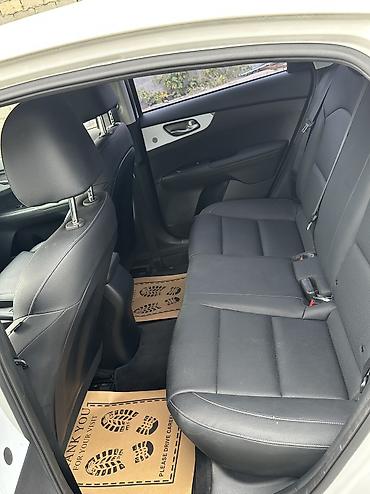 Продажа авто: Kia K3: 2021 г., 1.6 л, Вариатор, Бензин, Седан — 7