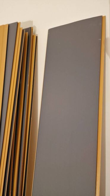 Darvazalar və aksesuarlar: Tecili lambirin satilir. 2m uzunlugu 15 ədəd. 6kv.m Boz rəng. İran