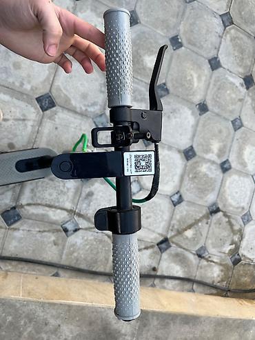 Elektrik nəqliyyatı: İşlənmiş Elektrik samokat 12", 251 - 350 Vt, 26 - 35 km/s, Ünvandan götürmə — 4