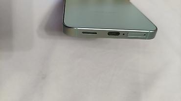 Samsung: Samsung Galaxy S25, Б/у, 256 ГБ, цвет - Зеленый, 1 SIM — 3