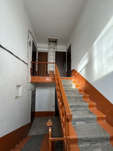 Продажа квартир: 1 комната, 32 м², Хрущевка, 2 этаж — 9