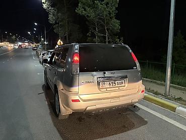 Nissan X-Trail: 2003 г., 2 л, Автомат, Бензин, Кроссовер lalafo.kg да — 1 Nissan X-Trail: 2003 г., 2 л, Автомат, Бензин, Кроссовер — 1