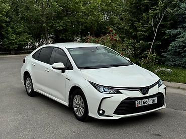 Продажа авто: Toyota Corolla: 2021 г., 1.8 л, Гибрид, Седан — 2
