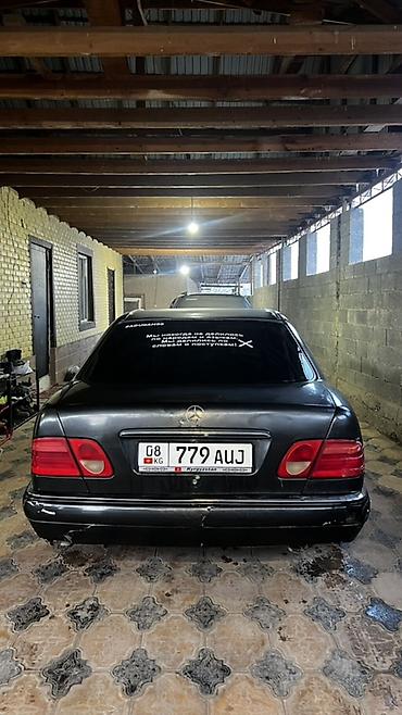 Mercedes-Benz: Mercedes-Benz E-Class: 1996 г., 2.3 л, Механика, Седан — 4