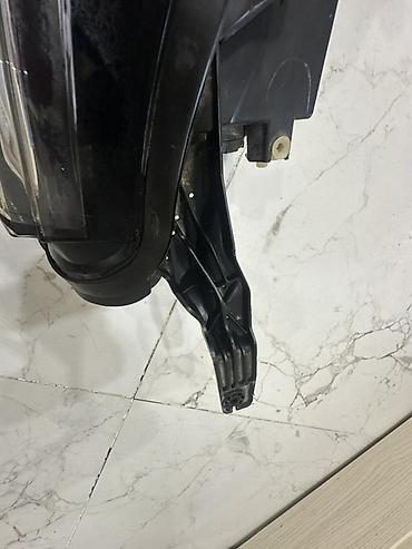 Ehtiyat hissələri: Sol, Yaxın və uzaq vuran işıqlar Universal auto, 2019 il, Orijinal, ABŞ, İşlənmiş — 9