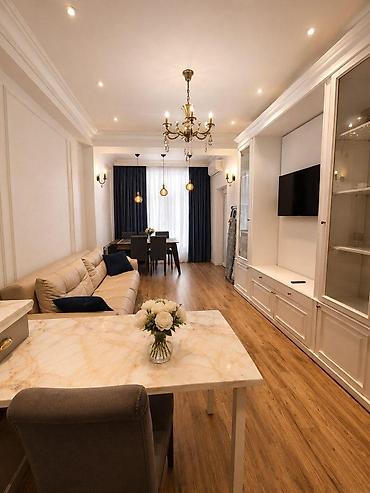 azadliqda evler: İcarəyə verilir 2 otaqlı yeni tikili 60 m², Nəsimi r. Kateqoriya Yeni — 1
