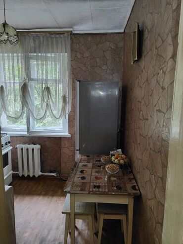 сдается комната кок жар: 2 комнаты, 44 м², Индивидуалка, 5 этаж, Старый ремонт