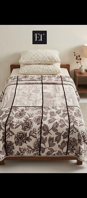 Декор и интерьер: Məhsul: Yumşaq plaid/örtük (fərqli naxışlar) - Material: qalın, tüklü — 2