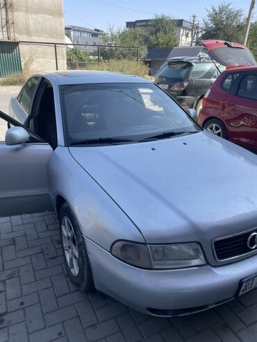 талас ауди: Audi A4: 1998 г., 2.8 л, Механика, Бензин, Седан