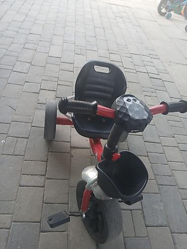 velosiped böyük: Uşaq üçtəkərli velosipedi - Rəng: qırmızı/gövdə, qara oturacaq və — 1