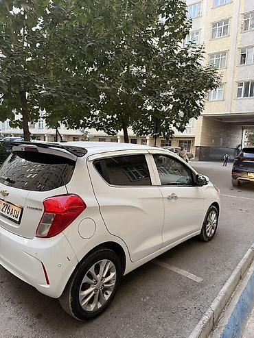 кузов для спринтер: Chevrolet Spark: 2020 г., 0.1 л, Автомат, Бензин, Хэтчбэк — 4