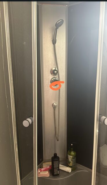 доска школьная для дома: Душ кабинасы Үч бурчтук, Өлчөмү: 90 x 90 см lalafo.kg да доска школьная для дома: Душ кабинасы Үч бурчтук, Өлчөмү: 90 x 90 см