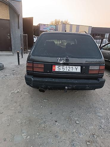 volk: Volkswagen Passat Variant: 1990 г., 2 л, Механика, Бензин, Универсал — 3