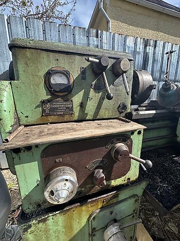 Токарные станки: Продается токарный станок, в хорошем состоянии все как фото, можем — 10