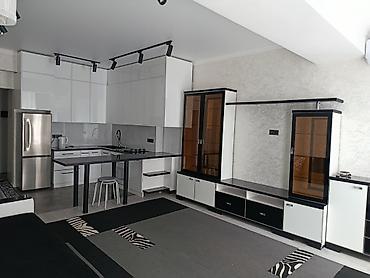 Долгосрочная аренда квартир: Современная двушка студия с двумя сан узлами с мебелью и бытовой at lalafo.kg — 1 Долгосрочная аренда квартир: Современная двушка студия с двумя сан узлами с мебелью и бытовой — 1
