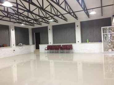аренда офиса в бизнес центре баку: Icarə üçün çoxməqsədli kommersiya sahəsi - Geniş açıq planlı zal