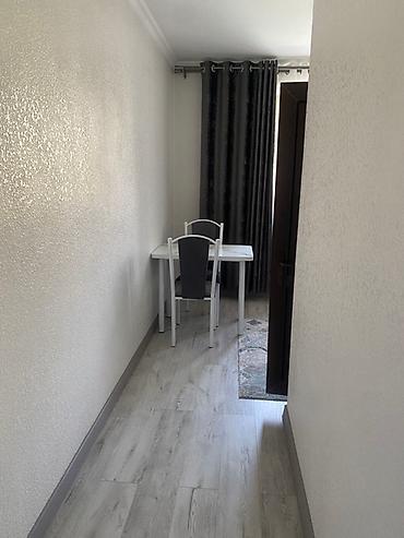 Посуточная аренда квартир: 1 комната, Душевая кабина, Постельное белье, Кондиционер — 7