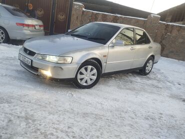 Honda: Honda Accord: 2001 г., 1.8 л, Автомат, Бензин, Седан