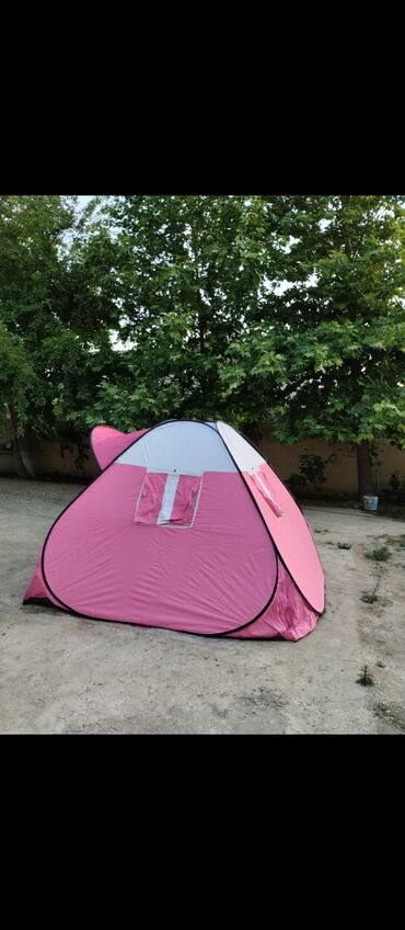 kamp çadırı: Yenidir işlənmiyib keyfiyyətli və genişdir. 2,50x2,50 hündürlüyü 2,10