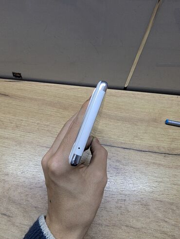 Google: Google Pixel 6 Pro, Б/у, 256 ГБ, цвет - Белый, 1 SIM — 4