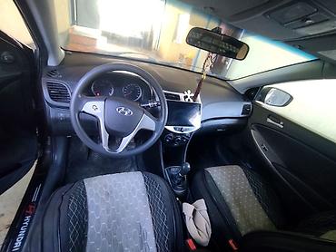 Унаа сатуу: Hyundai Solaris: 2016 г., 0.4 - engine capacity л, Кол менен иштөөчү, Бензин, Седан — 4