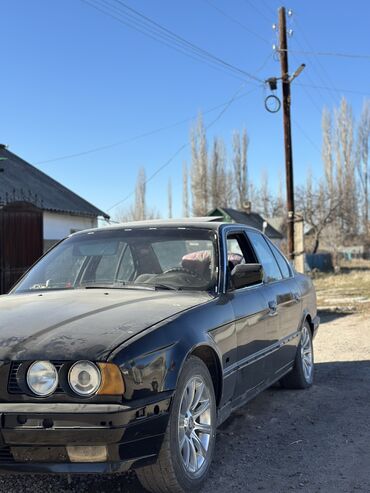 BMW: BMW 5 series: 1991 г., 2 л, Механика, Бензин, Седан at lalafo.kg — 6 BMW: BMW 5 series: 1991 г., 2 л, Механика, Бензин, Седан — 6
