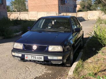 авто вента: Volkswagen Vento: 1998 г., 2 л, Автомат, Бензин, Седан