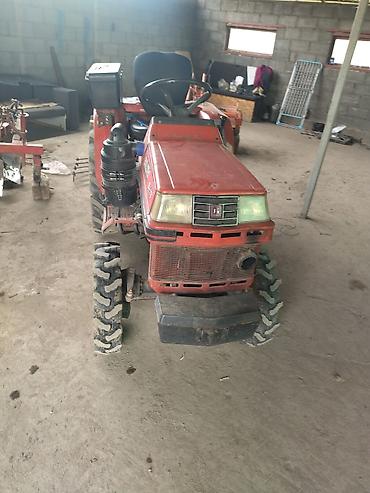 Мини-тракторы Kubota: Мини-трактор Kubota Bulltra B1-17 - Компактный японский мини-трактор — 5