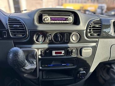 e6 3: Легкий грузовик, Mercedes-Benz, Б/у — 8