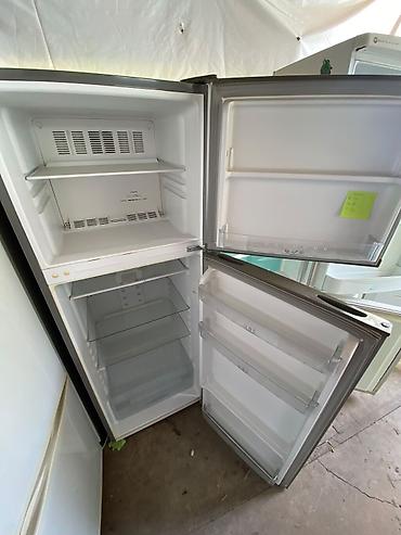 mini fridge: Холодильник Hisense, двухкамерный, серебристый (нержавеющая — 1