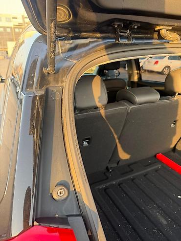 Kia: Kia Niro: 2017 г., 1.6 л, Автомат, Гибрид, Хэтчбэк — 24