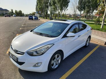 hyundai центр: Hyundai Avante: 2013 г., 1.6 л, Автомат, Бензин