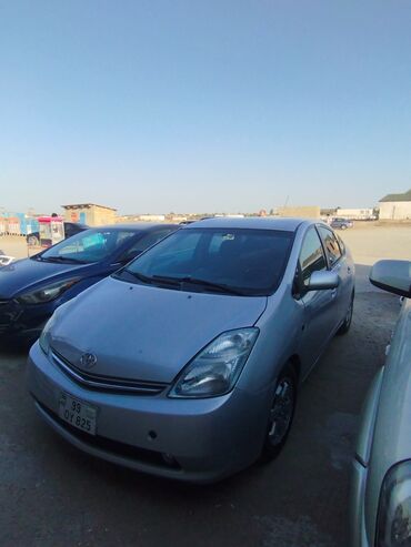 продажа авто азербайджан: Toyota Prius: 1.5 л | 2009 г. Седан